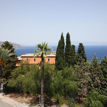 Lady Hill Bed & Breakfast Taormina Dış mekan fotoğraf