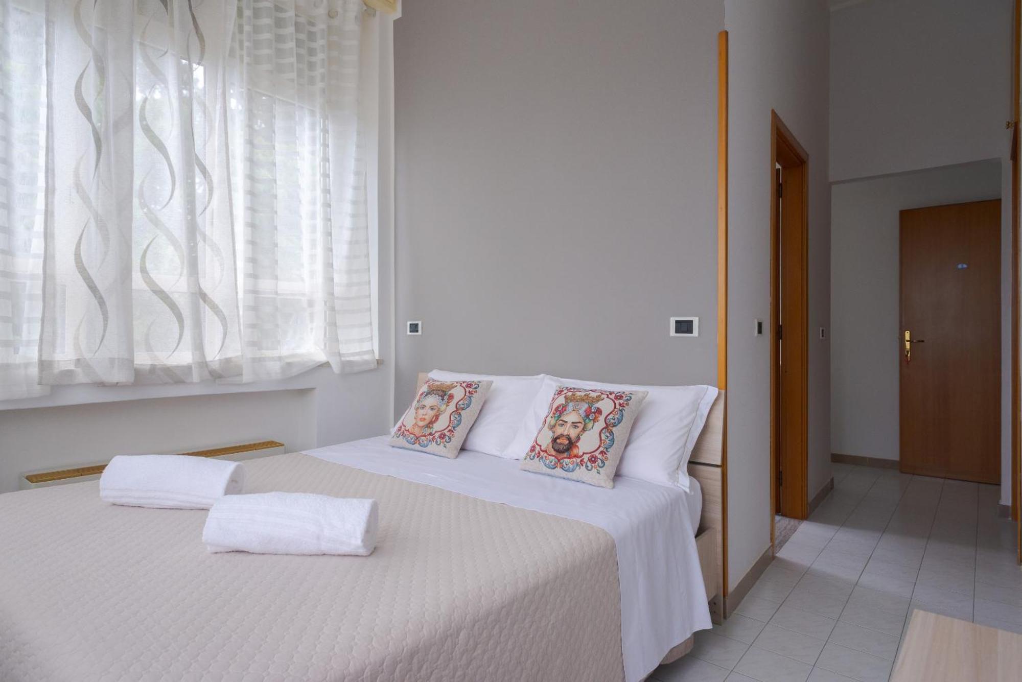 Lady Hill Bed & Breakfast Taormina Dış mekan fotoğraf